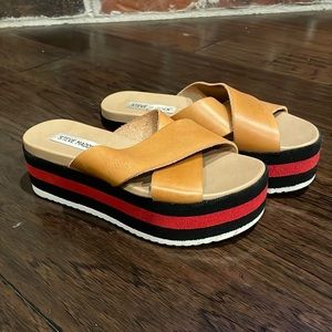 Steve Madden platform sandals